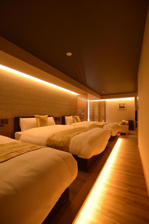 Aparthotel Grand Base Beppu Ekimae Esterno foto