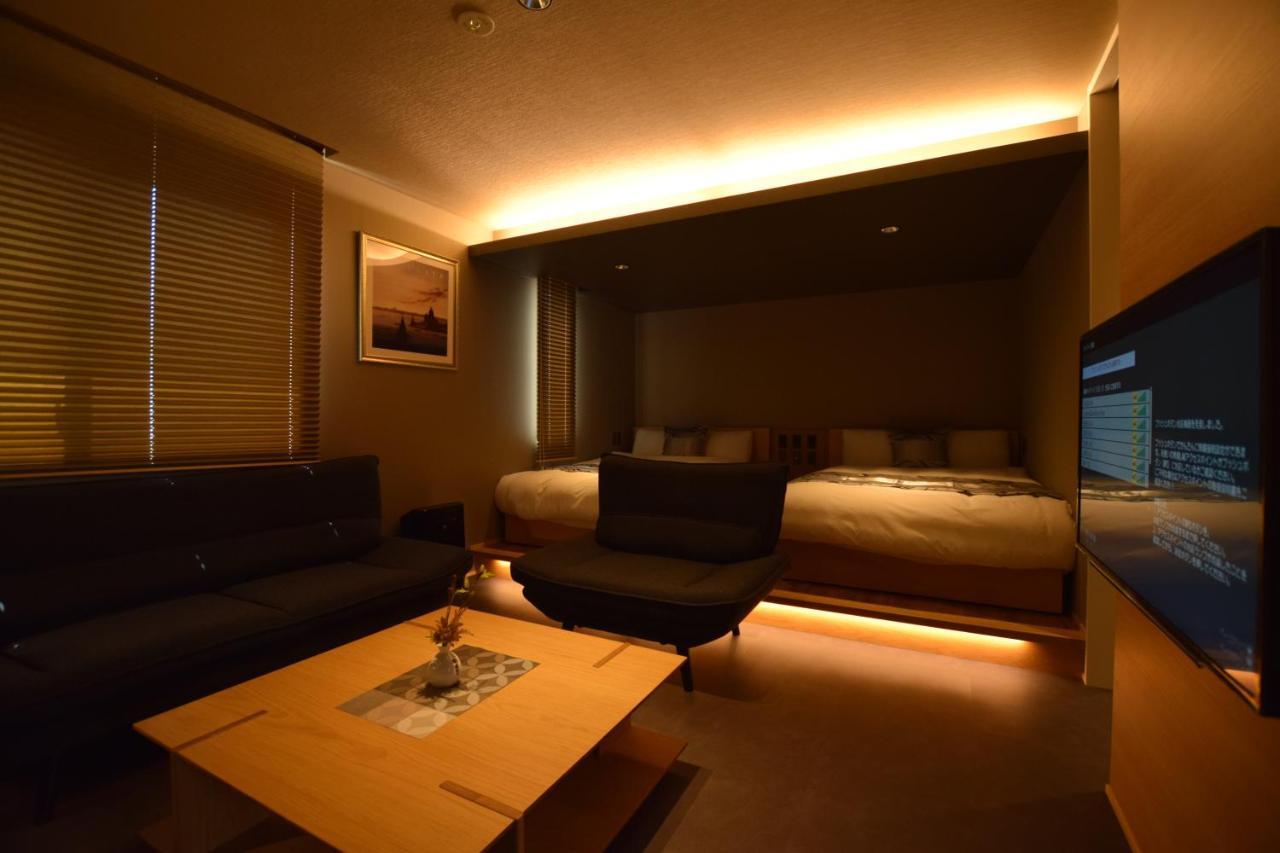 Aparthotel Grand Base Beppu Ekimae Esterno foto